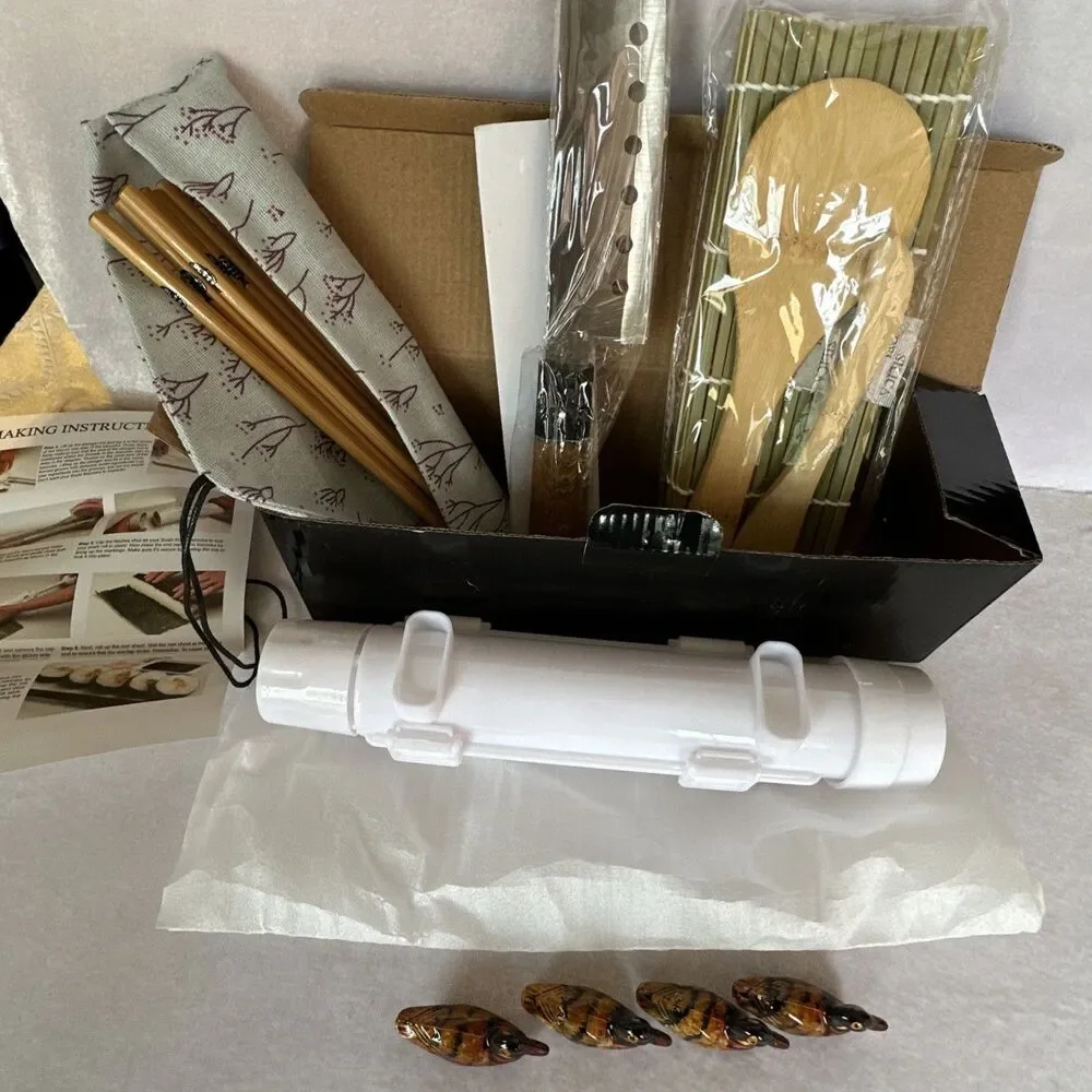 Sushi Maker Kit, Sushi Roller Mold Food Grade Plastic Rice Vegetable